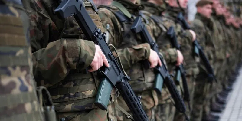 Dlaczego wzywają do wojska? Przyczyny i konsekwencje mobilizacji w Polsce