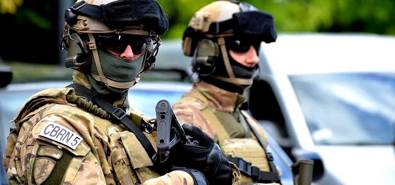 Ile wynosi pensja żołnierza GROM-u? Zarobki i dodatki